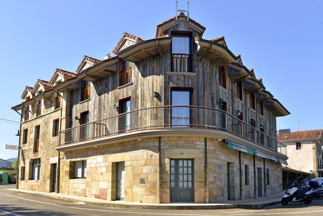 Hotel La Alfonsina Santibanez de Villacarriedo エクステリア 写真