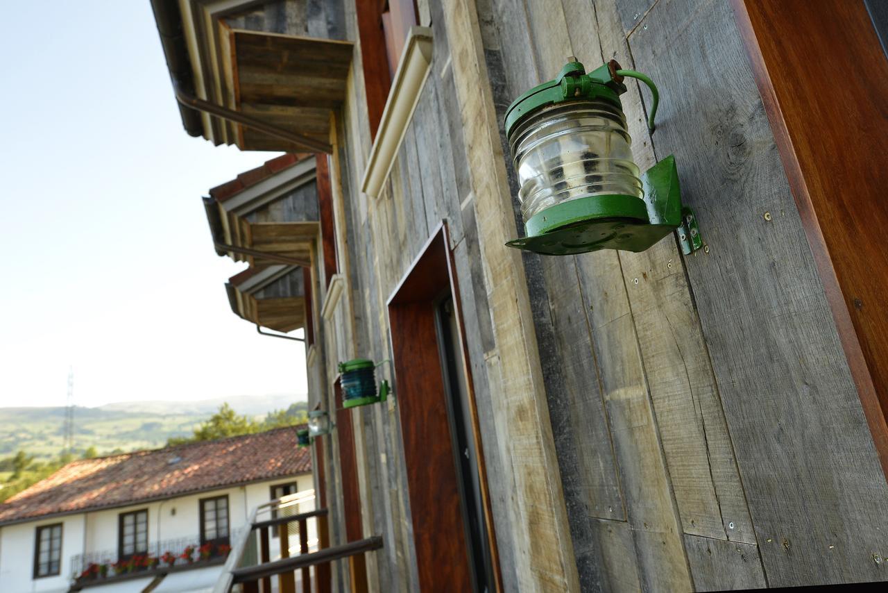 Hotel La Alfonsina Santibanez de Villacarriedo エクステリア 写真